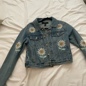 Flower embroidered denim jacket